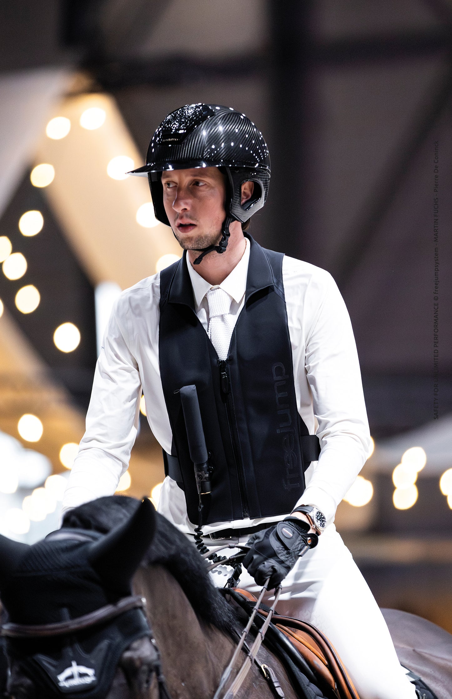 Freejump Plume Airvest Zwart | Kind